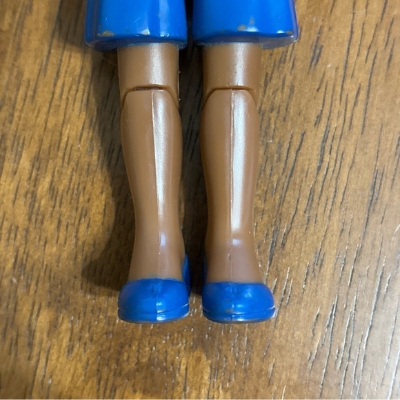 Fisher Price Loving Family Mail Lady Postal Carrier Worker Dream Doll house - Picture 4 of 12